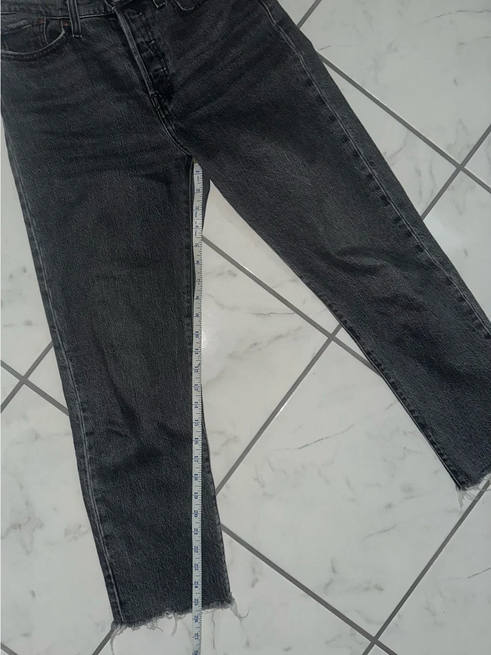 Levi's Black Wedgie Straight Leg Women's Jeans - Picture 3 of 4
